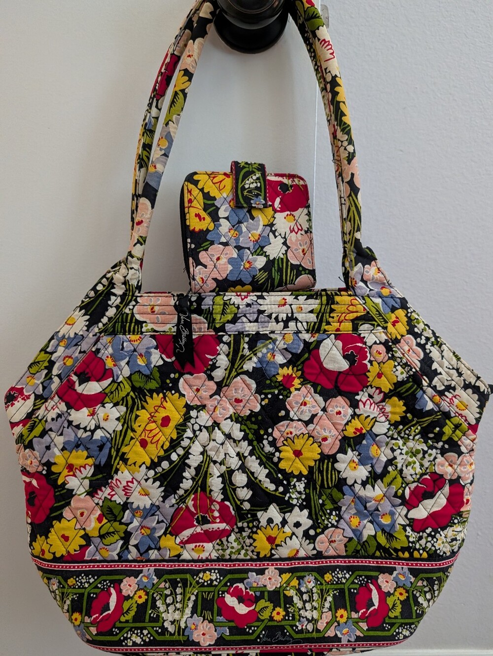 Vera Bradley Quilted Handbag And Matching Wallet In Poppy Field
